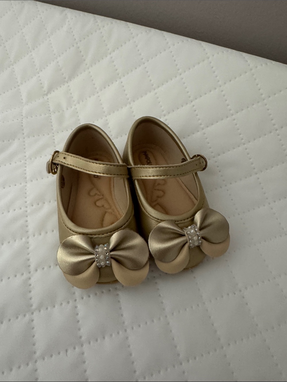 Kids Gold Bow Mary Jane Shoes